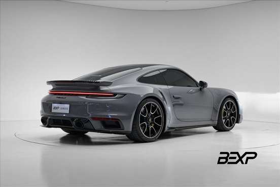 PORSCHE-911-2023