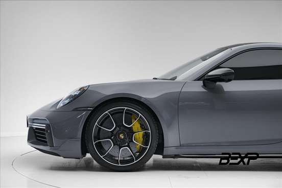 PORSCHE-911-2023