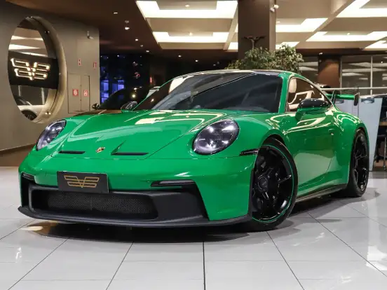 PORSCHE-911-2021