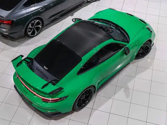 PORSCHE-911-2021