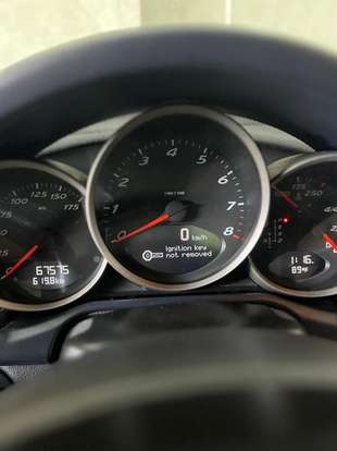 PORSCHE-BOXSTER-2011