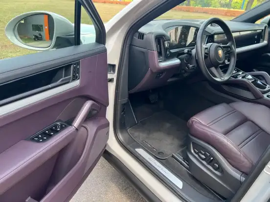 PORSCHE-CAYENNE-2026