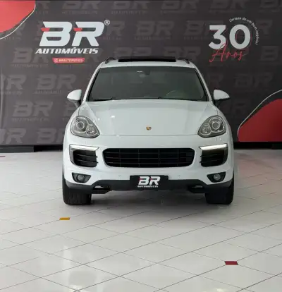 PORSCHE-CAYENNE-2017