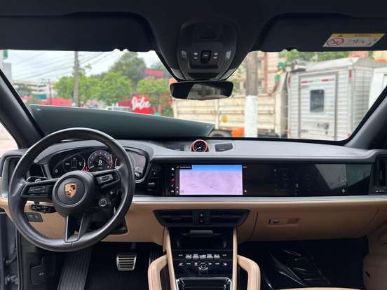 PORSCHE-CAYENNE-2024
