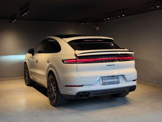 PORSCHE-CAYENNE-3.0 V6 E-HYBRID BLACK EDITION COUPÉ AWD TIPTRONIC S PORSCHE-CAYENNE-2025