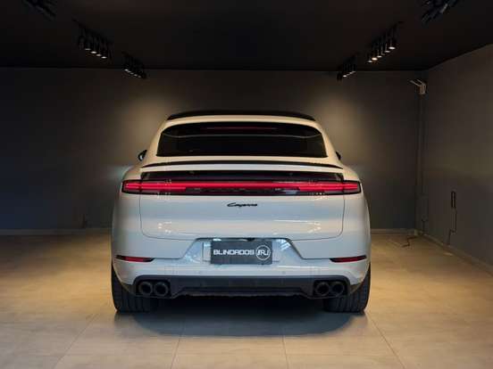 PORSCHE-CAYENNE-3.0 V6 E-HYBRID BLACK EDITION COUPÉ AWD TIPTRONIC S PORSCHE-CAYENNE-2025