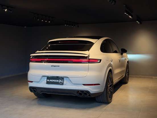 PORSCHE-CAYENNE-3.0 V6 E-HYBRID BLACK EDITION COUPÉ AWD TIPTRONIC S PORSCHE-CAYENNE-2025