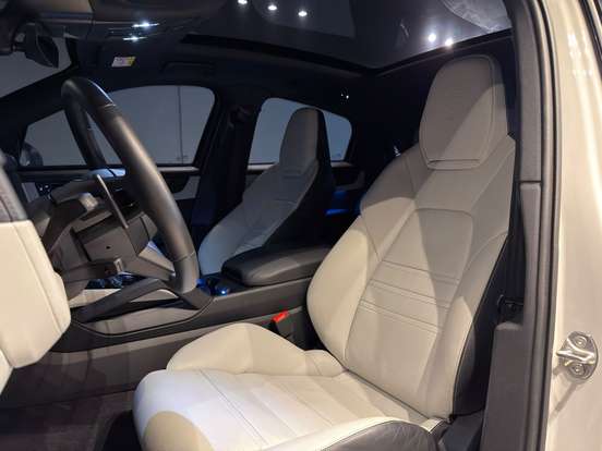 PORSCHE-CAYENNE-2025