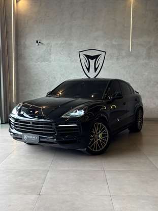 PORSCHE-CAYENNE-2023