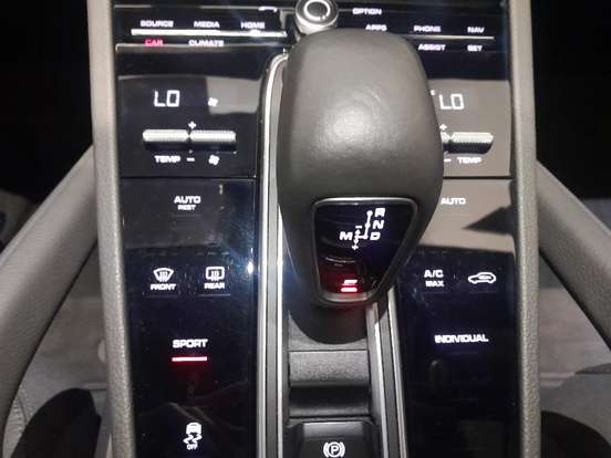 PORSCHE-CAYENNE-3.0 V6 GASOLINA AWD TIPTRONIC S PORSCHE-CAYENNE-2018