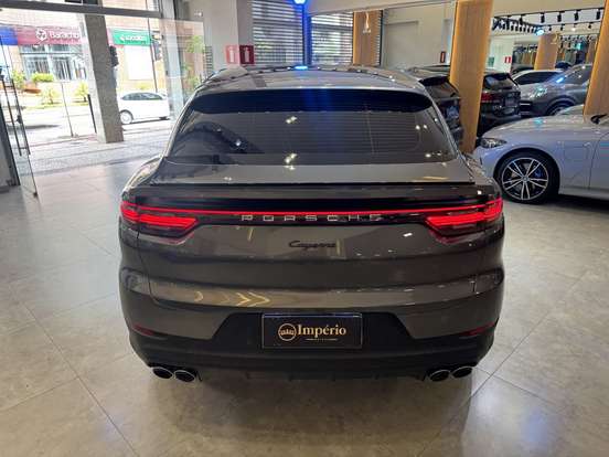 PORSCHE-CAYENNE-2019
