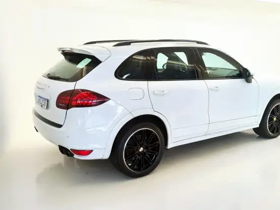PORSCHE-CAYENNE-4.8 GTS 4X4 V8 32V GASOLINA 4P TIPTRONIC PORSCHE-CAYENNE-2013
