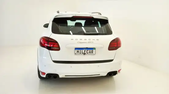 PORSCHE-CAYENNE-2013