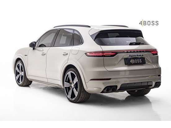 PORSCHE-CAYENNE-4.0 V8 E-HYBRID TURBO S AWD TIPTRONIC S PORSCHE-CAYENNE-2022