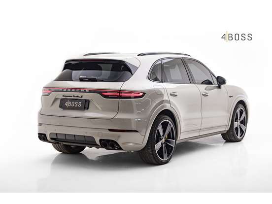 PORSCHE-CAYENNE-4.0 V8 E-HYBRID TURBO S AWD TIPTRONIC S PORSCHE-CAYENNE-2022