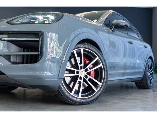 PORSCHE-CAYENNE-4.0 V8 GASOLINA GTS COUPÉ AWD TIPTRONIC S PORSCHE-CAYENNE-2025