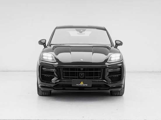 PORSCHE-CAYENNE-2023