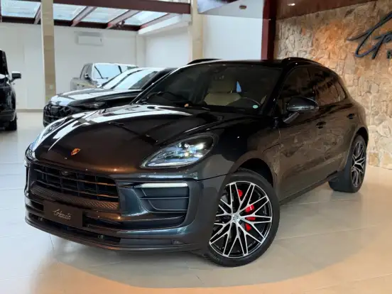 PORSCHE-MACAN-2022