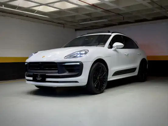 PORSCHE-MACAN-2022
