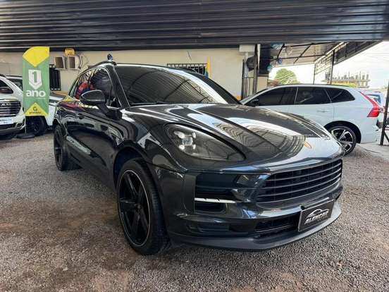 PORSCHE-MACAN-2021