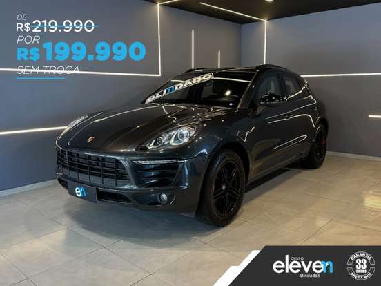 PORSCHE-MACAN-2016