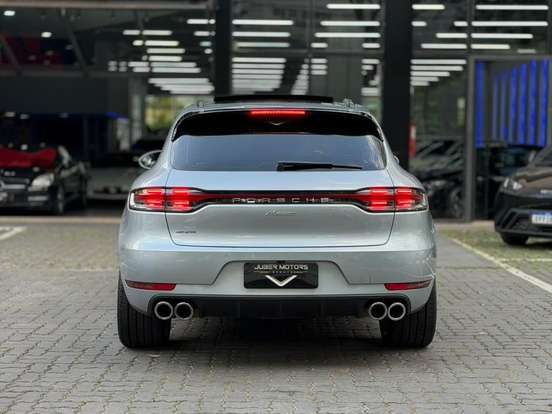 PORSCHE-MACAN-2.0 16V GASOLINA 4P AUTOMÁTICO PORSCHE-MACAN-2019