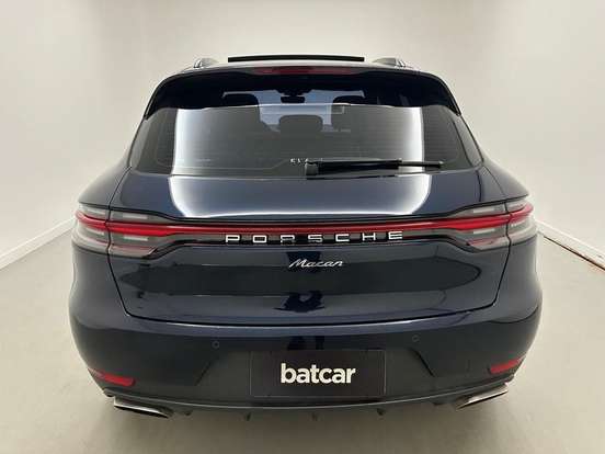 PORSCHE-MACAN-2021