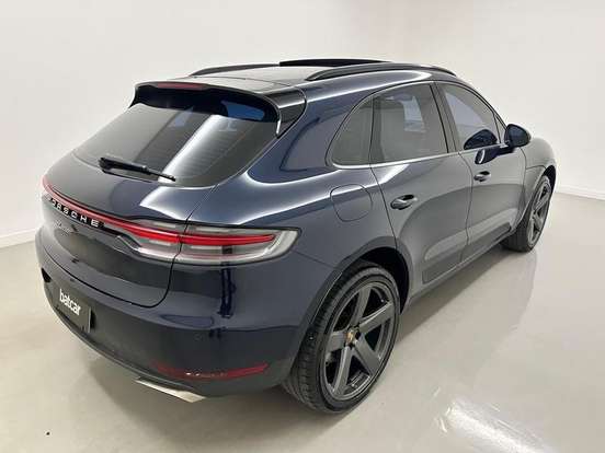 PORSCHE-MACAN-2021