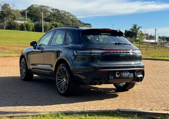 PORSCHE-MACAN-2024