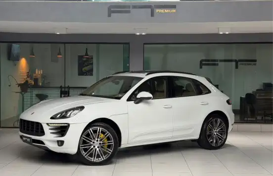PORSCHE-MACAN-2014