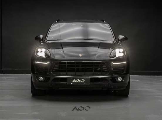 PORSCHE-MACAN-2018