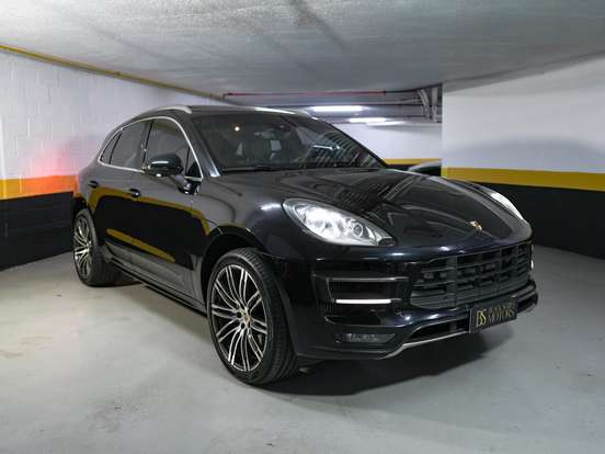PORSCHE-MACAN-2014
