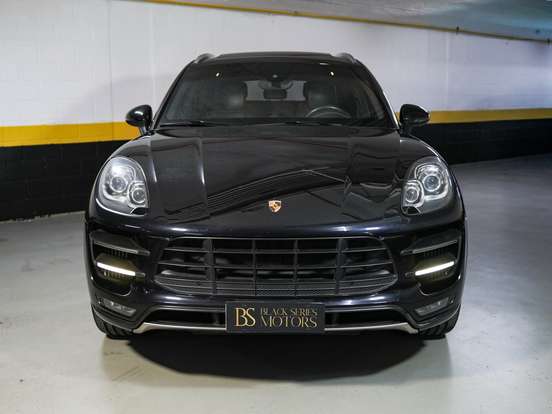 PORSCHE-MACAN-2014
