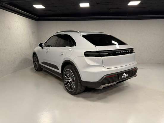 PORSCHE-MACAN-4S ELÉTRICO PORSCHE-MACAN-2025