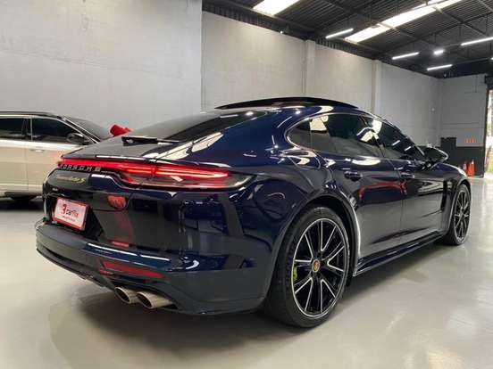 PORSCHE-PANAMERA-4.0 V8 E-HYBRID TURBO S PDK PORSCHE-PANAMERA-2021