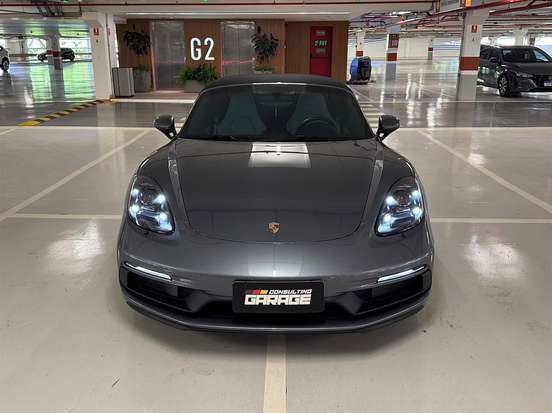 PORSCHE-718-2025