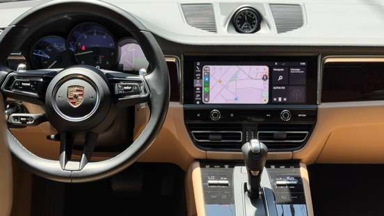 PORSCHE-MACAN-2024