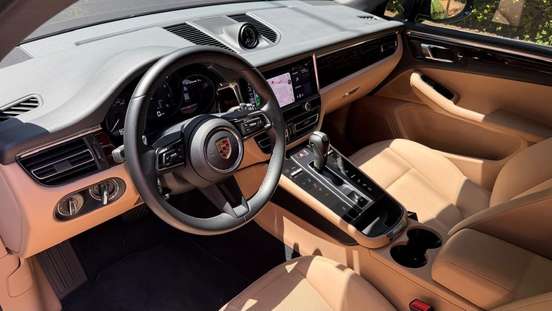 PORSCHE-MACAN-2024