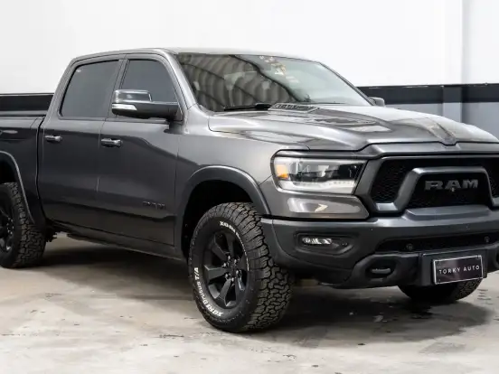 RAM-1500-5.7 V8 GASOLINA REBEL CD 4X4 AUTOMÁTICO RAM-1500-2022