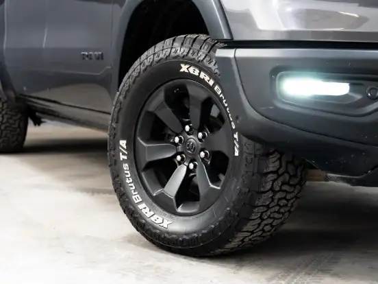 RAM-1500-5.7 V8 GASOLINA REBEL CD 4X4 AUTOMÁTICO RAM-1500-2022