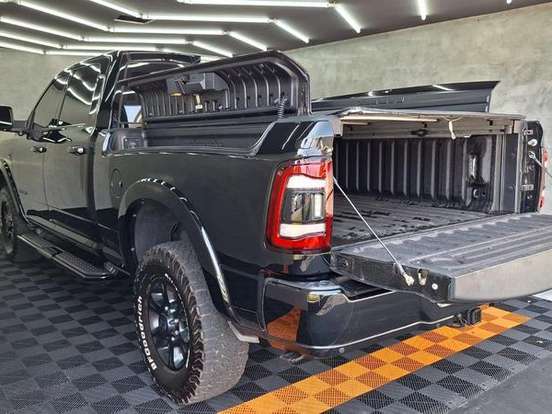 RAM-2500-6.7 I6 TURBO DIESEL NIGHT EDITION CD 4X4 AUTOMÁTICO RAM-2500-2020