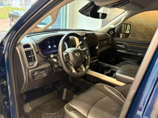 RAM-3500-6.7 I6 TURBO DIESEL LARAMIE CD 4X4 AUTOMÁTICO RAM-3500-2024