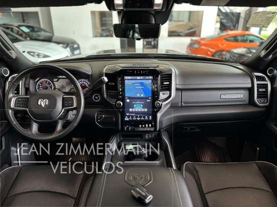RAM-3500-6.7 I6 TURBO DIESEL LARAMIE NIGHT EDITION CD 4X4 AUTOMÁTICO RAM-3500-2022