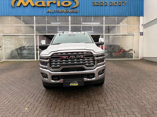 RAM-3500-6.7 I6 TURBO DIESEL LIMITED LONGHORN CD 4X4 AUTOMÁTICO RAM-3500-2025