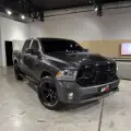 RAM CLASSIC 5.7 V8 GASOLINA LARAMIE NIGHT EDITION CD 4X4 AUTOMÁTICO RAM CLASSIC 5.7 V8 GASOLINA LARAMIE NIGHT EDITION CD 4X4 AUTOMÁTICO