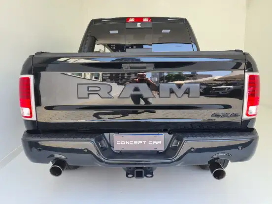 RAM-CLASSIC-5.7 V8 GASOLINA LARAMIE NIGHT EDITION CD 4X4 AUTOMÁTICO RAM-CLASSIC-2022