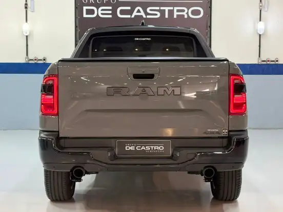 RAM-RAMPAGE-2.0 HURRICANE 4 TURBO GASOLINA R/T 4X4 AUTOMÁTICO RAM-RAMPAGE-2025