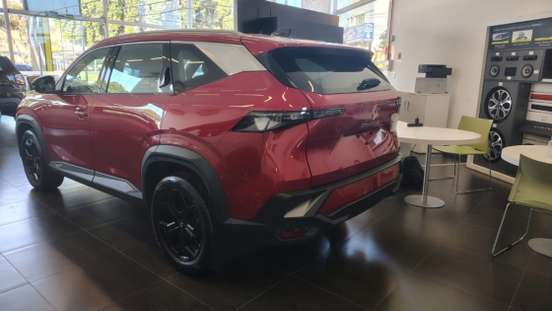 RENAULT-BOREAL-2025
