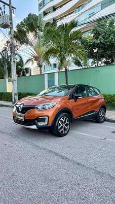 RENAULT-CAPTUR-2017