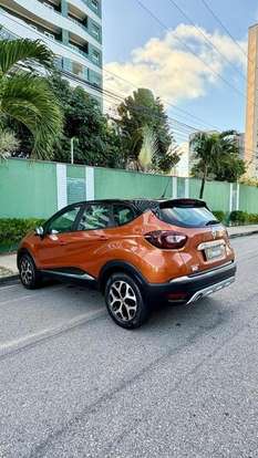 RENAULT-CAPTUR-1.6 16V SCE FLEX INTENSE X-TRONIC RENAULT-CAPTUR-2017